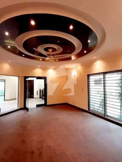 1 Kanal Full House Available For Rent In DHA Phase 6 Lahore