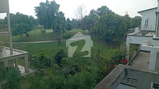 Defence Phase 5 VIP Bungalows 2 Kanal Luxury Bungalows For Rent