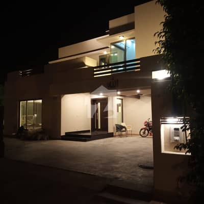 Luxury 2 Kanal Bungalow For Rent In DHA Phase 5