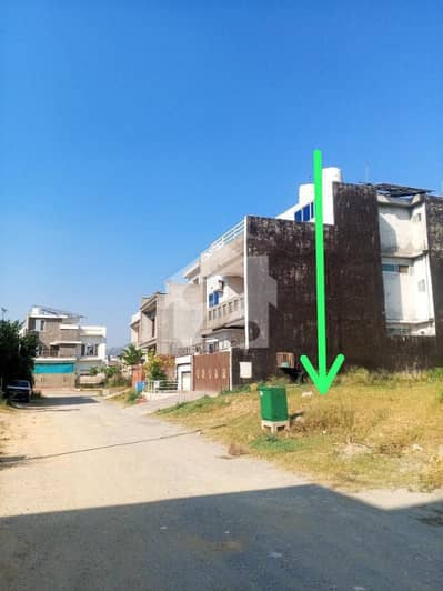 Prime 7 Marla Plot For Sale In B-17 Block C Ideal Location Near Park & Main Road