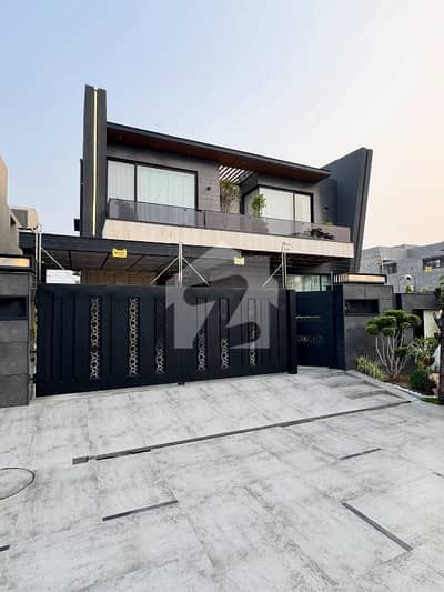 1Kanal Luxury Modern Design House For Rent In Dha Phase 5 Lahore Near To Commercial Market