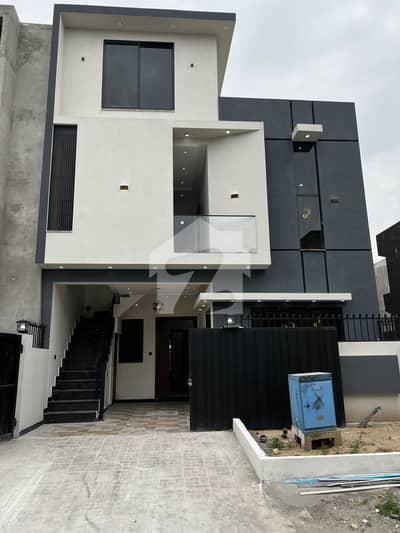 BRAND NEW HOUSE FOR SALE
