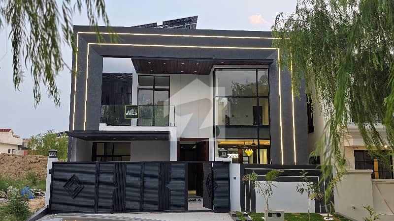 Luxurious House For Sale Luxurious House For Sale