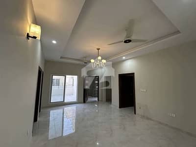 FALCON COMPLEX 350 YARDS HOUSE FOR SALE HOT PROPERTY