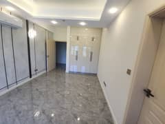 3 Bed Semi Furnished || With Servent Room || Lake Facing || Top Notch Appartment 3 Bed Semi Furnished || With Servent Room || Lake Facing || Top Notch Appartment