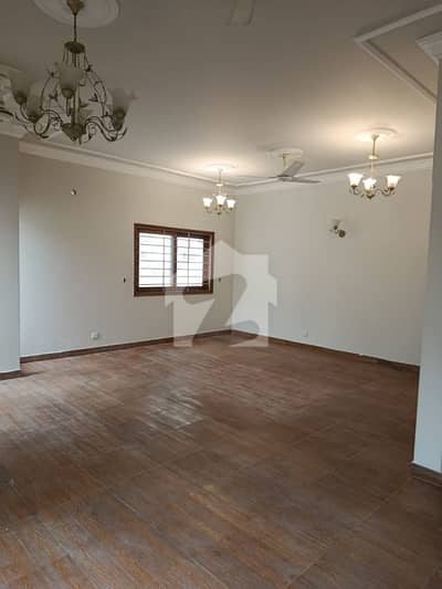 Bungalow For Rent Phaase4 300yard 1+3 Bedroom