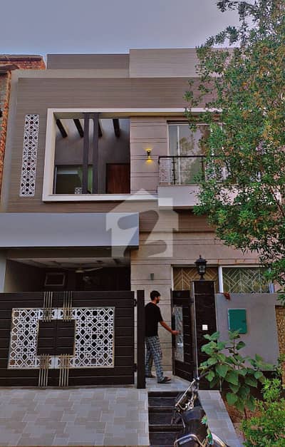 5 Marla Slightly Used House for Sale | Prime Location | Affordable Price | Excellent Condition