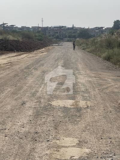 I-12/1 Plot Available Top Location Size 35x60 Ideally Located Possession Available
