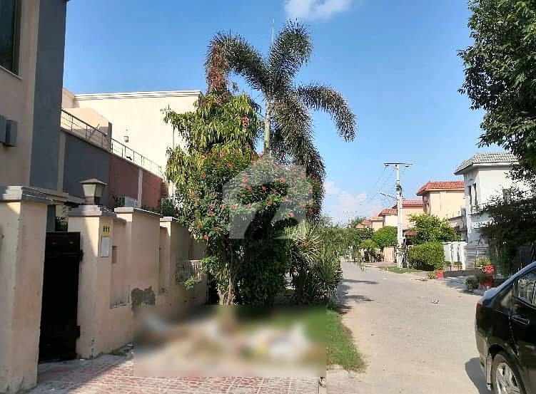 House Of 10 Marla For rent In Askari 11 House Of 10 Marla For rent In Askari 11