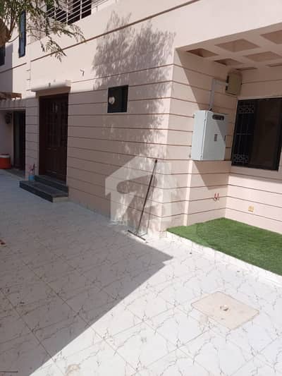 like brand new upper portion pH 7 rear portion
