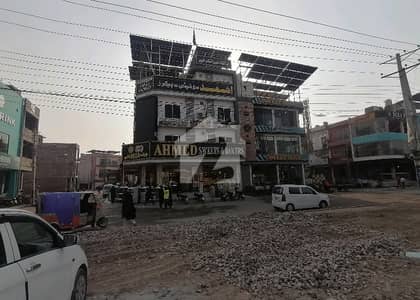 Tripple Storey 731 Square Feet Shop Available In Model Town For rent