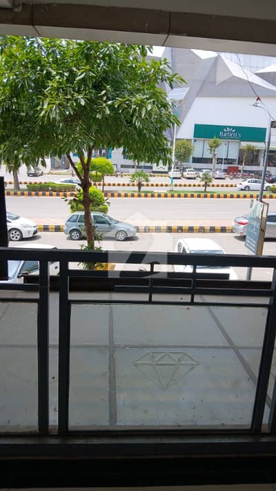 ڈائمنڈ مال اینڈ ریزیڈنسی گلبرگ گرینز,گلبرگ,اسلام آباد میں 1 کمرے کا 2 مرلہ دکان 55.0 ہزار میں کرایہ پر دستیاب ہے۔ ڈائمنڈ مال اینڈ ریزیڈنسی گلبرگ گرینز,گلبرگ,اسلام آباد میں 1 کمرے کا 2 مرلہ دکان 55.0 ہزار میں کرایہ پر دستیاب ہے۔