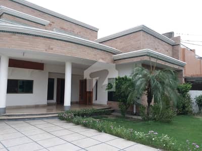 BEST FOR OFFICE USE 2 KANAL UPPER PORTION FOR RENT IN CANTT & UPPER MALL LAHORE
