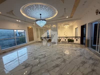 1 Kanal Slightly Used Tile Flooring House Available For Rent In Valencia Housing Society Lahore Gas Pani Bijali Available 1 Kanal Slightly Used Tile Flooring House Available For Rent In Valencia Housing Society Lahore Gas Pani Bijali Available