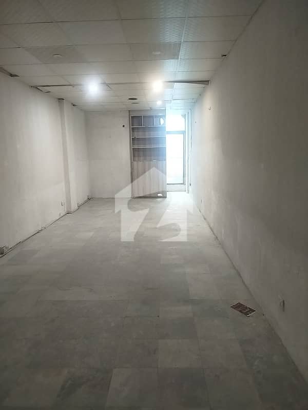 A Beautiful Unfurnished Office For Rent A Beautiful Unfurnished Office For Rent