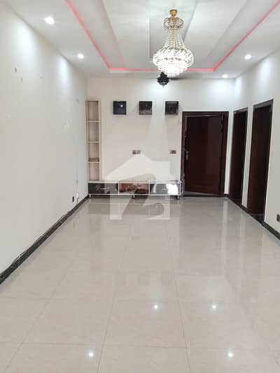 10 Marla Ground Portion For Rent