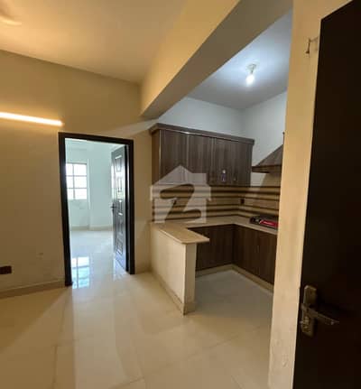 01 BEDROOM LUXURY UNFURNISHED APARTMENT AVAILABLE FOR RENT AT GULBERG GREEN ISLAMABAD