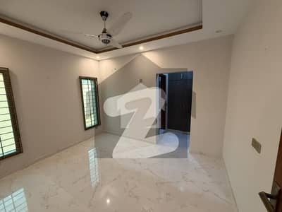 بحریہ ٹاؤن - پریسنٹ 4 بحریہ ٹاؤن کراچی,کراچی میں 6 کمروں کا 1 کنال مکان 1.4 لاکھ میں کرایہ پر دستیاب ہے۔ بحریہ ٹاؤن - پریسنٹ 4 بحریہ ٹاؤن کراچی,کراچی میں 6 کمروں کا 1 کنال مکان 1.4 لاکھ میں کرایہ پر دستیاب ہے۔