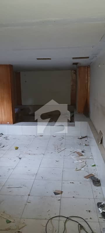 گلستانِِ جوہر ۔ بلاک 14 گلستانِ جوہر,کراچی میں 4 مرلہ Studio دکان 1.15 لاکھ میں کرایہ پر دستیاب ہے۔