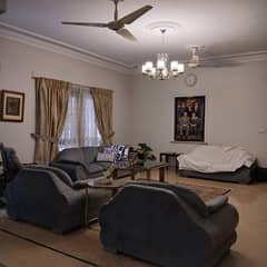 A Well-Maintained 500 Sq. Yards Family Home In The Heart Of DHA Phase 6 A Well-Maintained 500 Sq. Yards Family Home In The Heart Of DHA Phase 6