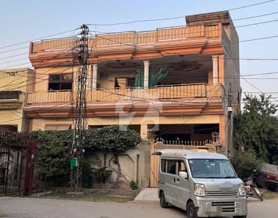 مرغزار آفیسرز کالونی لاہور میں 5 کمروں کا 10 مرلہ مکان 3.5 کروڑ میں برائے فروخت۔