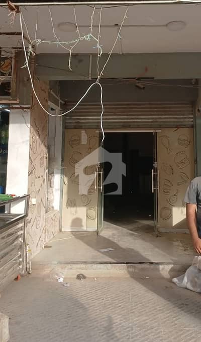 گلستانِِ جوہر ۔ بلاک 12 گلستانِ جوہر,کراچی میں 5 مرلہ Studio دکان 2.15 لاکھ میں کرایہ پر دستیاب ہے۔