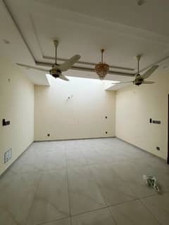 Brand New 10 Marla Upper Portion For Rent | Sector C3, Bahria Enclave | Separate Entrance