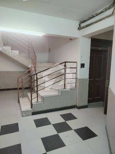 F 10 markaz office for sale
