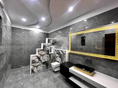 1 Kanal Elegant House With Solar Up For Rent