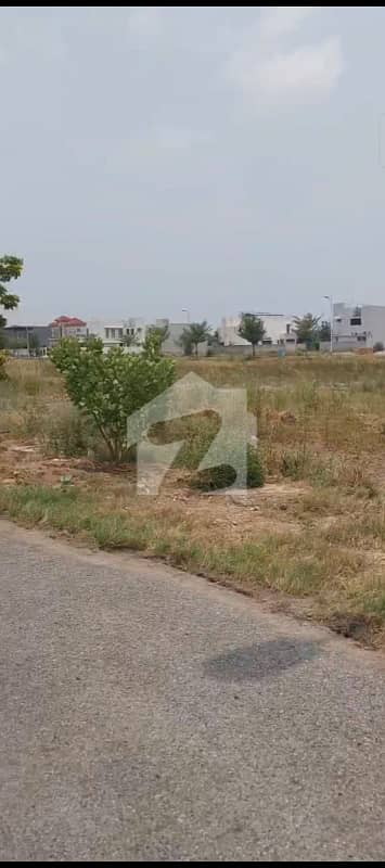 1 Kanal Pair Plot Available for Sale in DHA Lahore Phase 7 Block X