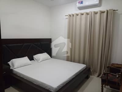 7 Bed Dd Townhouse Independent For Commercial Use  Location Sharah Faisal