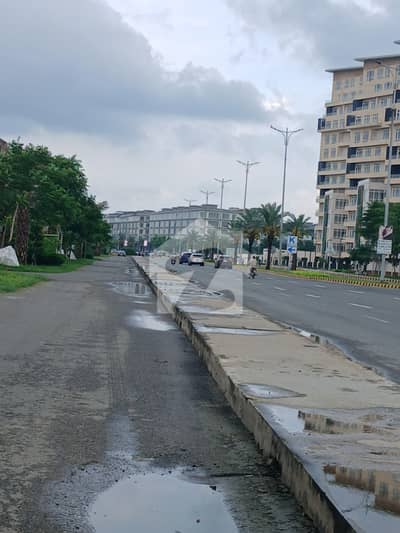 5 Marla Prime Location Plots Are Available In E Block Phase 6