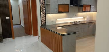 20 MARLA BEAUTIFULL BRAND NEW HOUSE AVAILBLE FOR SALE 20 MARLA BEAUTIFULL BRAND NEW HOUSE AVAILBLE FOR SALE