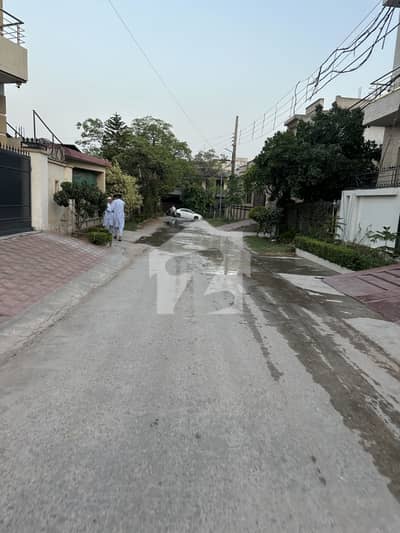 10 Marla LOP Approved Level Plot For Sale | Gas, Electricity & Water Bore Available
