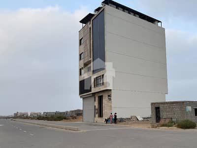 High-Visibility 200 yards Commercial Plot Peninsula, Parking Adjacent, Wide Road