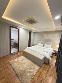 1 Kanal Flat Is Available In Affordable Price In Goldcrest Mall & Residency