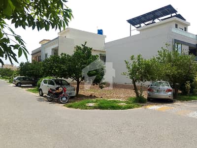 10 Marla Plot For Sale ( Corner With Excess Land )