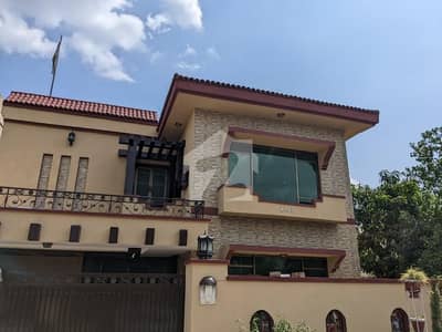 12 Marla Corner House For Sale With Kanal Equivalent Front Phase 7 Best Location
