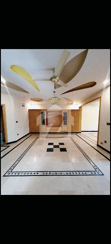 30x60 7 Marla Ground Portion Prime Location For Rent In G-13