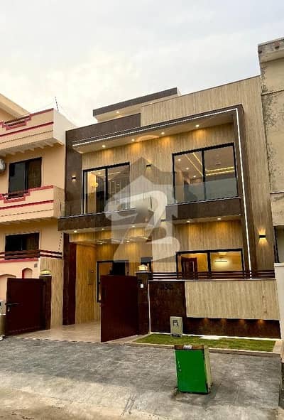 ڈی ۔ 12 اسلام آباد میں 3 کمروں کا 4 مرلہ مکان 5.3 کروڑ میں برائے فروخت۔ ڈی ۔ 12 اسلام آباد میں 3 کمروں کا 4 مرلہ مکان 5.3 کروڑ میں برائے فروخت۔