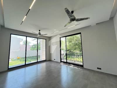 margalla facing bavelary center f6 beautiful furnished office for rent