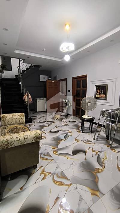 گلشنِ اقبال - بلاک 3 گلشنِ اقبال,گلشنِ اقبال ٹاؤن,کراچی میں 3 کمروں کا 10 مرلہ زیریں پورشن 90.0 ہزار میں کرایہ پر دستیاب ہے۔ گلشنِ اقبال - بلاک 3 گلشنِ اقبال,گلشنِ اقبال ٹاؤن,کراچی میں 3 کمروں کا 10 مرلہ زیریں پورشن 90.0 ہزار میں کرایہ پر دستیاب ہے۔