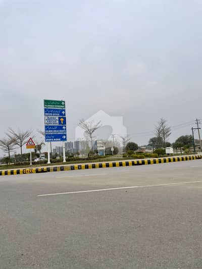 5 Marla Develop possession Plot Available in C Block of Gulberg Residencia