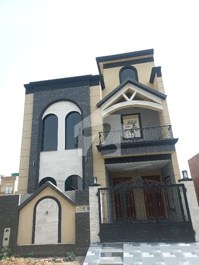 5 marla Beautiful Brand new House available for sale