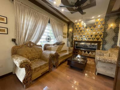 A BEAUTIFUL 11 MRLA HOUSE FOR SALE GUL BAHAR BLOCK A BEAUTIFUL 11 MRLA HOUSE FOR SALE GUL BAHAR BLOCK
