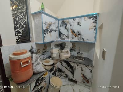 اچھرہ لاہور میں 3 کمروں کا 2 مرلہ مکان 1.25 کروڑ میں برائے فروخت۔