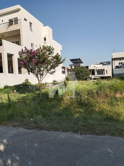 Prime Location 10 Marla Pair Plot For Sale Located D-12-3 ISB
