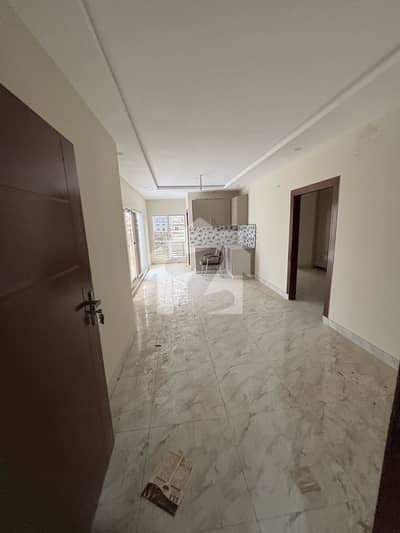 Spacious 1 Bedroom Apartment For Sale D-4 Arcade, Block D Markaz, Gulberg Greens, Islamabad