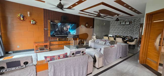 12 Marla Facing Park Luxury House For Sale In Royal Residencia Lahore 12 Marla Facing Park Luxury House For Sale In Royal Residencia Lahore