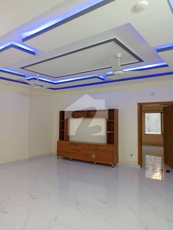 G11/1 Brnd New Ground Portion 2 Bed G11/1 Brnd New Ground Portion 2 Bed